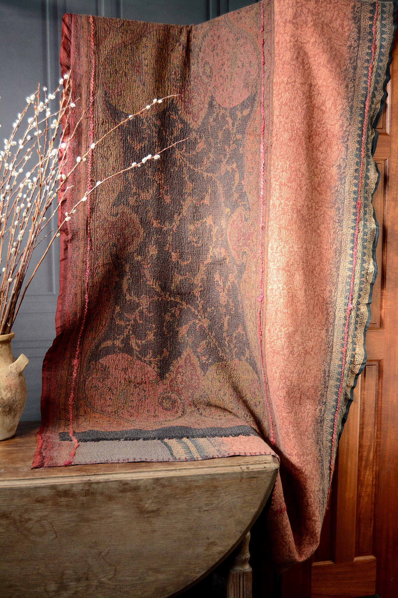 Tsarina: Throw