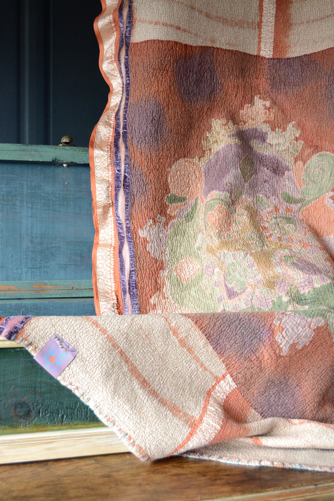 Earl Grey: Throw