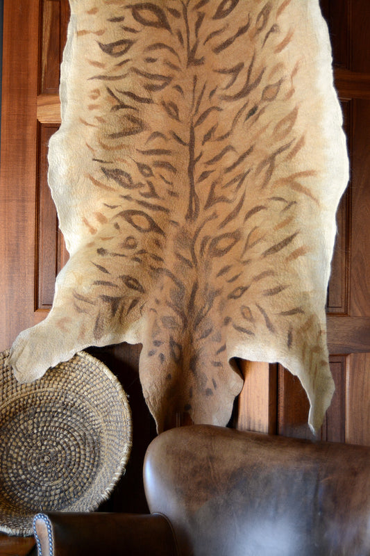 Liger: Fiber Art Pelt